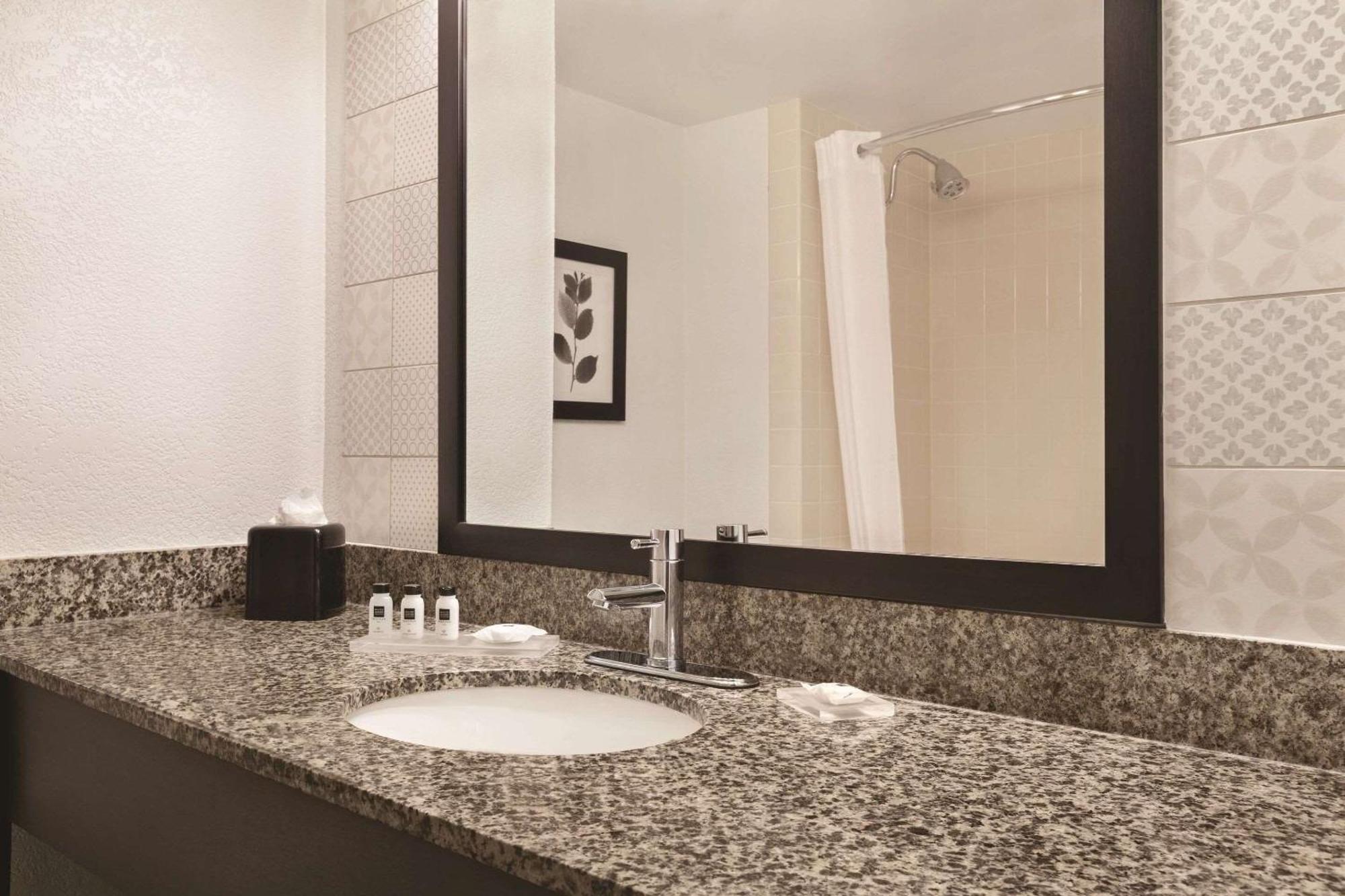 Country Inn & Suites By Radisson, San Diego North, Ca Extérieur photo